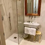 Relais Real Collegio Hotel 3*