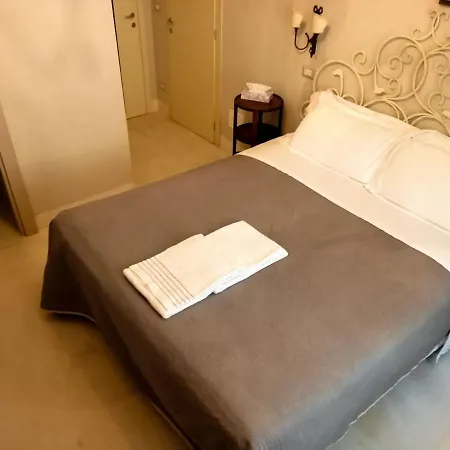 Szálloda Relais Real Collegio 3*