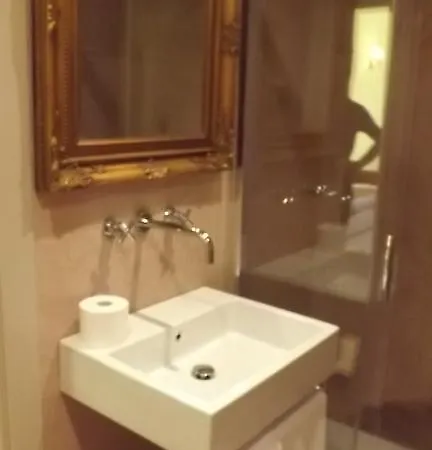 Ξενοδοχείο Relais Real Collegio Noli