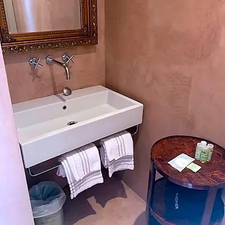 Hotel Relais Real Collegio 3*