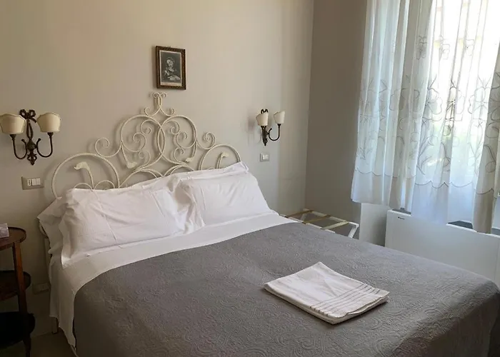Relais Real Collegio Hotel Noli